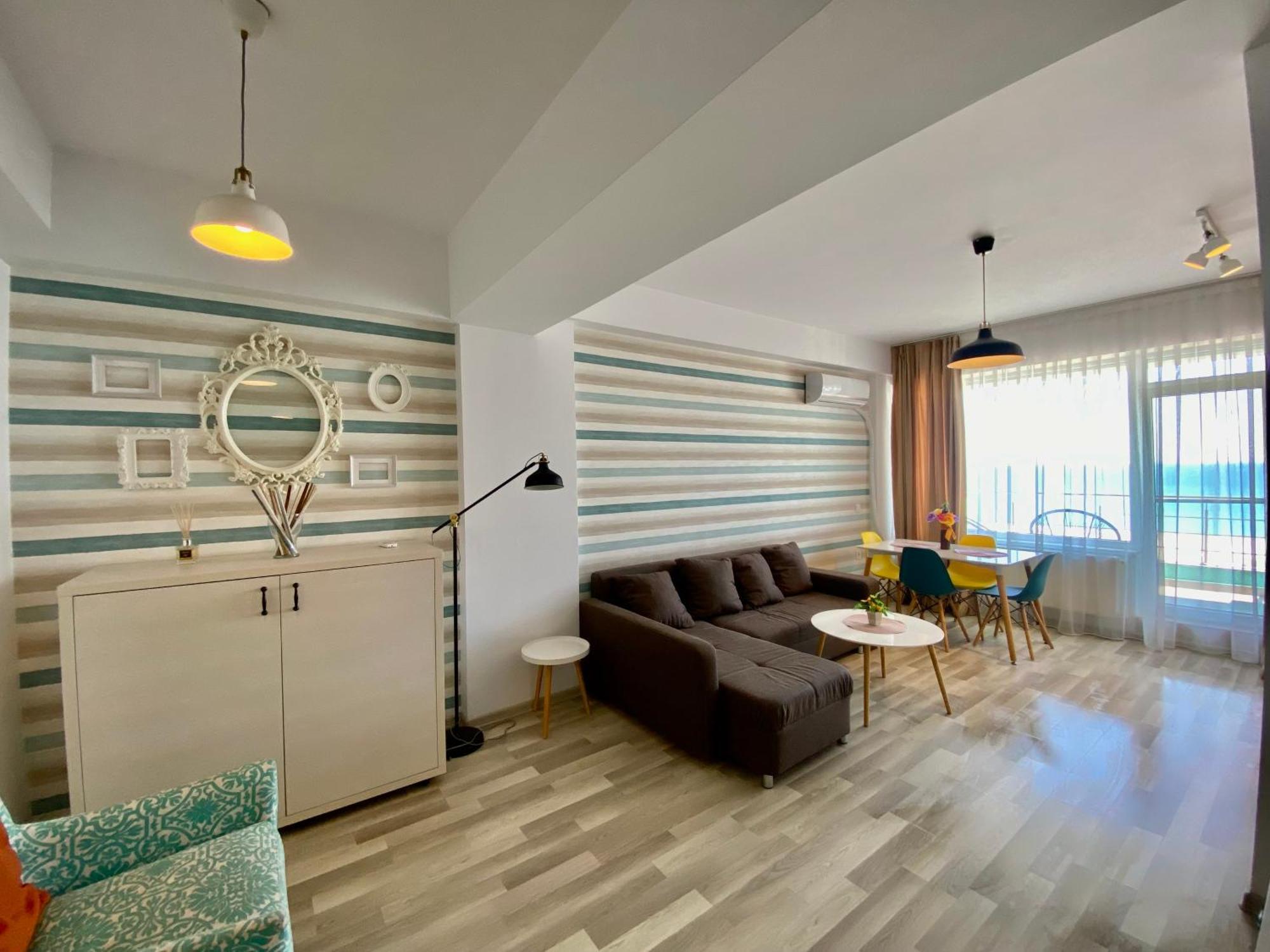 Mamaia Summerland Beach Екстериор снимка